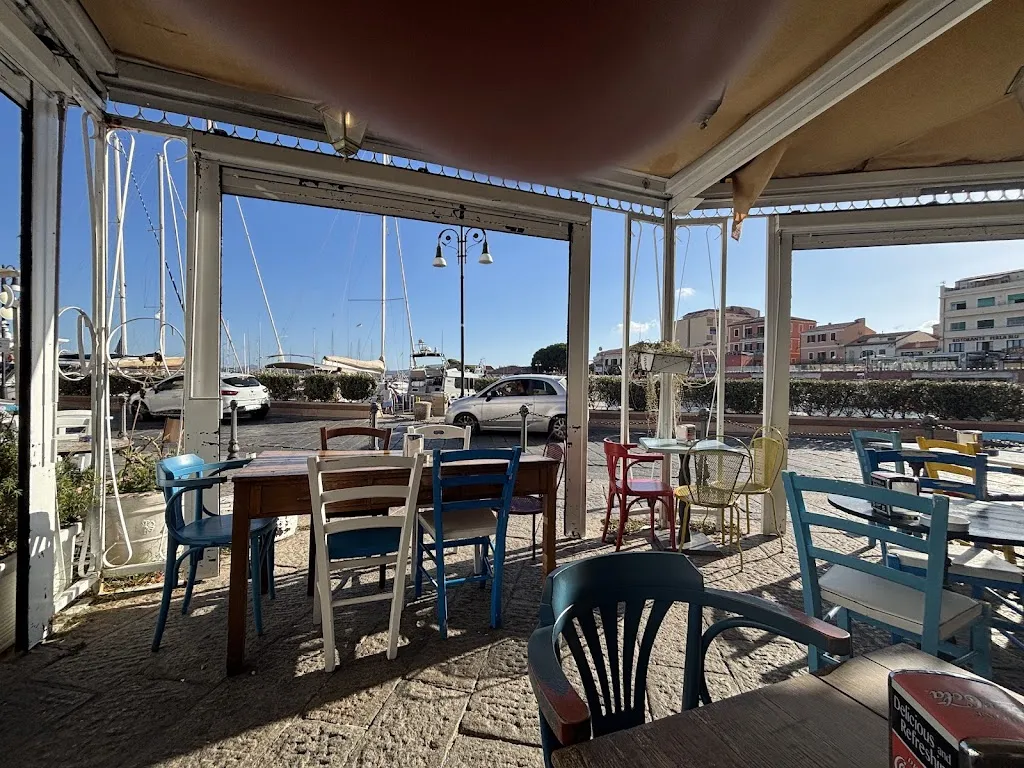 I Vitelloni La Maddalena Al Porto_La Maddalena_slider_image_3