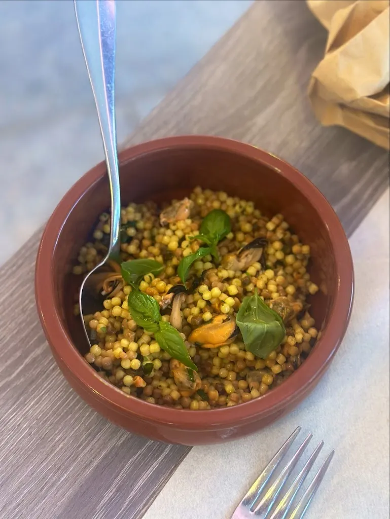 Condividere - Osteria Di Mare_La Maddalena_slider_image_2