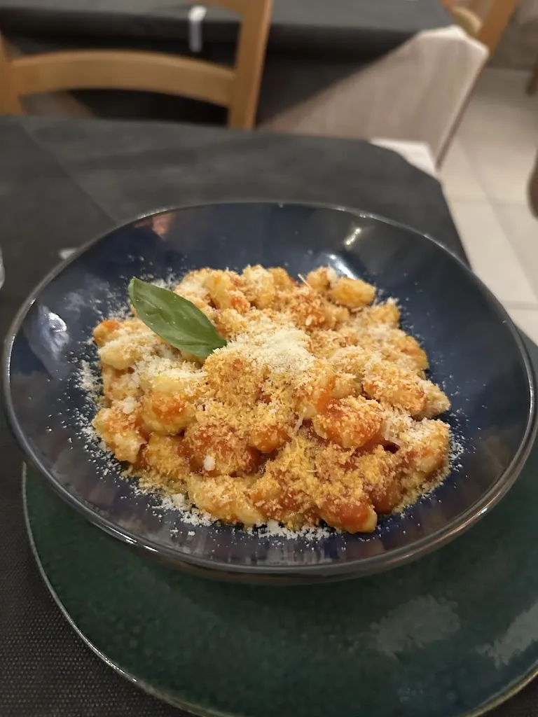 P. F._Sole di Sardegna Ristorante tipico Sardo_La Maddalena_recensione