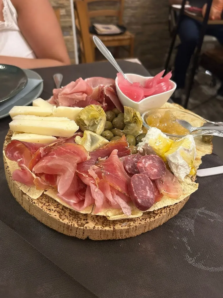 Luca Marzaduri_Sole di Sardegna Ristorante tipico Sardo_La Maddalena_recensione