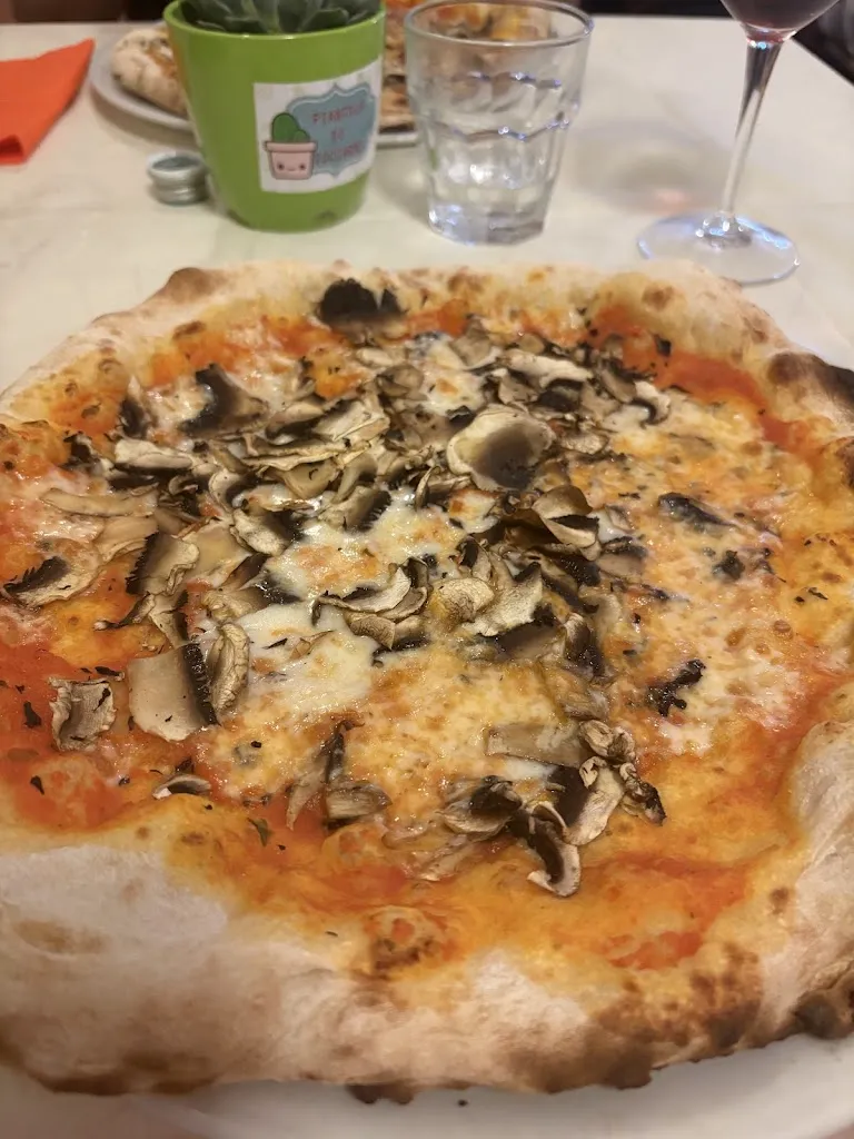 Emma B_Pizzeria Ristorante La Marachella_La Maddalena_review