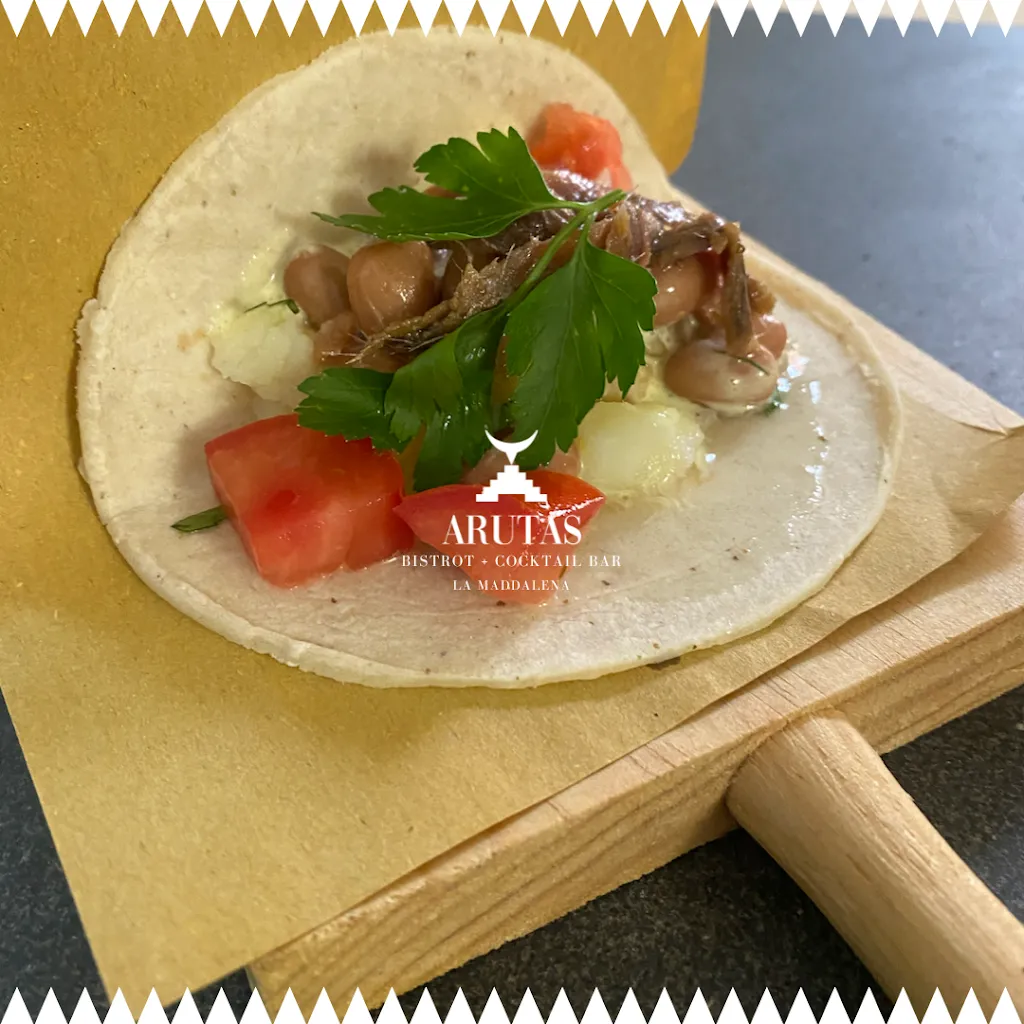 Arutas Bistrot & Cocktail Bar_La Maddalena_slider_image_2