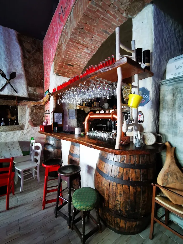 Birreria Mezzo Passo restaurant in La Maddalena