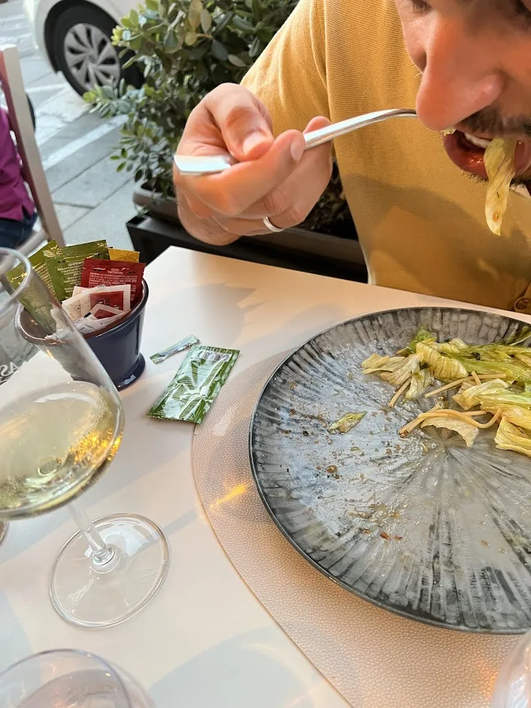 Marija Tomic_Ristorante Rosso a metà_La Maddalena_review