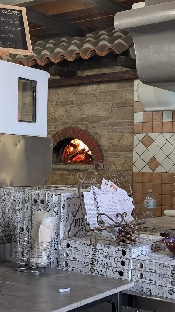 Björn A. D._Pizzeria La Mula's_La Maddalena_review