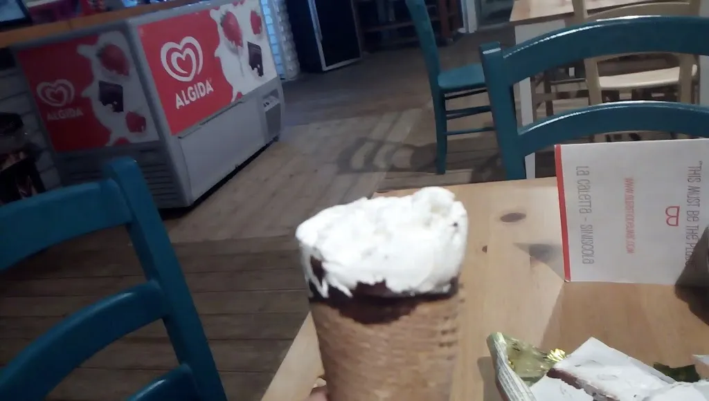 El Barrio del Mar_La Caletta_slider_image_2