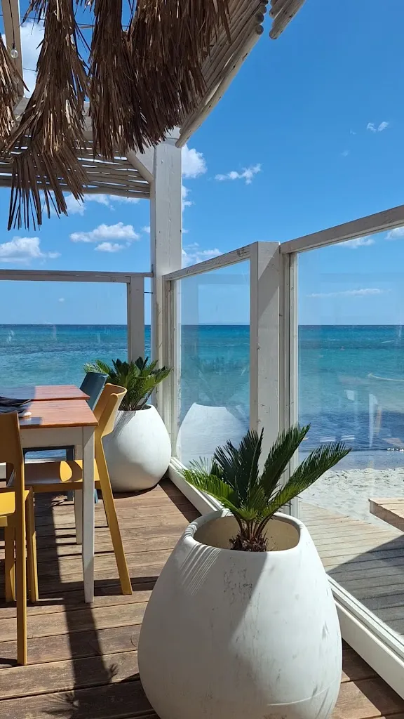 El Barrio del Mar_La Caletta_slider_image_3