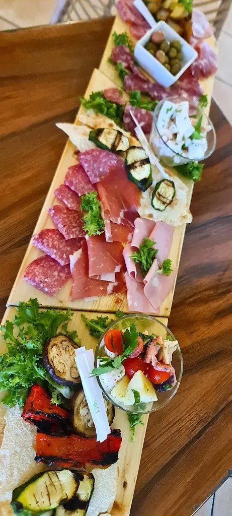 GUSTU_La Caletta_slider_image_3