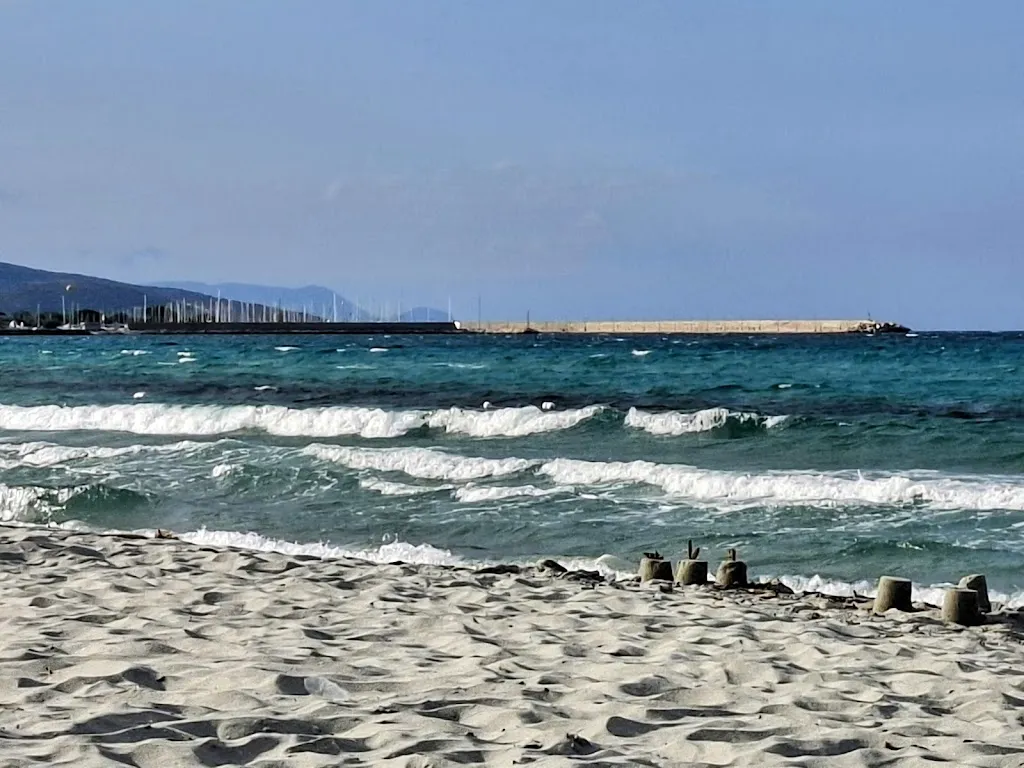 Nikol Tůmová_Granirò Beach_La Caletta_review