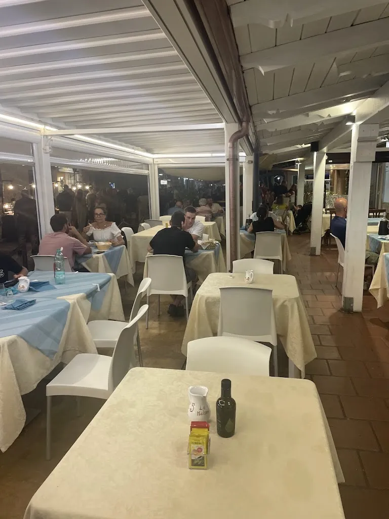 Ristorante Pizzeria La Maison La Caletta_La Caletta_slider_image_3