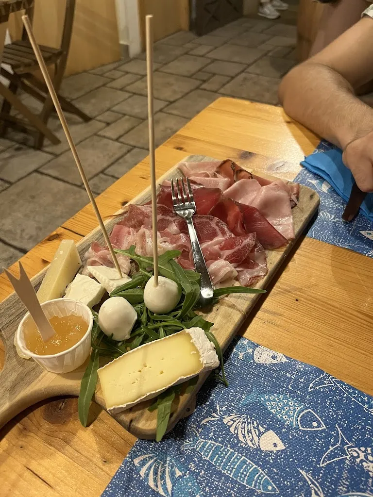 Arianna Fuggetti_La Vineria N.01_Francavilla Fontana_review