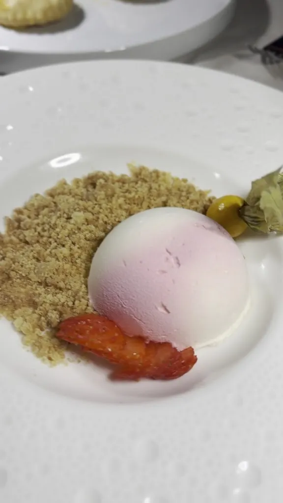 Hoorios restaurant in La Caletta