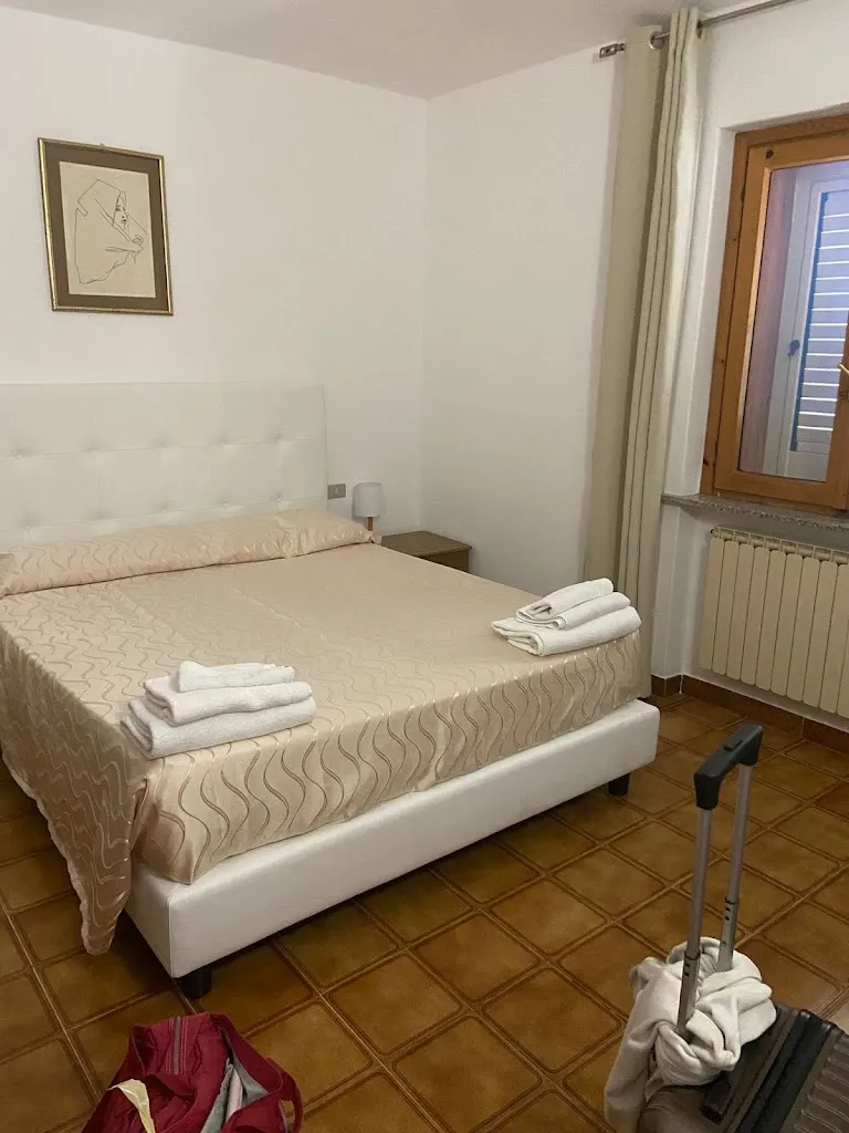 Osama_Hotel L'Aragosta_La Caletta_review