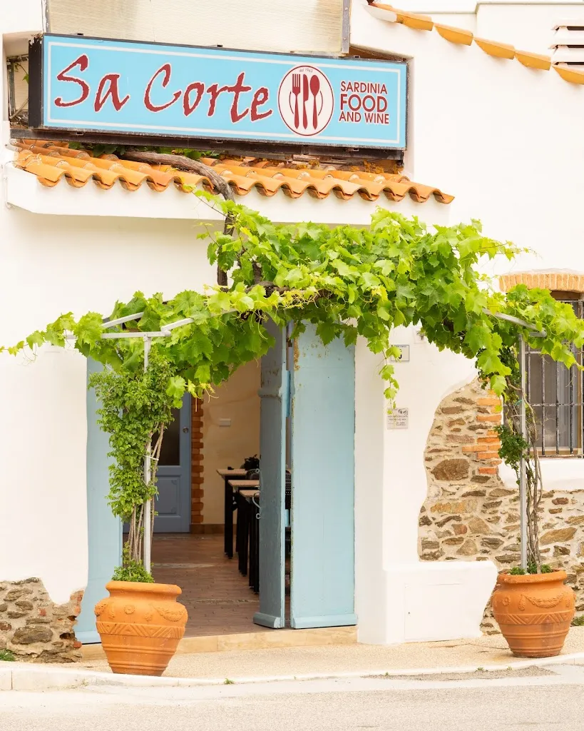 Sa Corte “Food & Wine” a Santa Lucia di Siniscola_La Caletta_slider_image_3