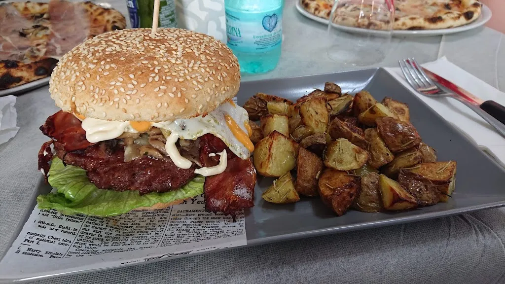 MANUEL LAI_La Burghereja_La Caletta_review