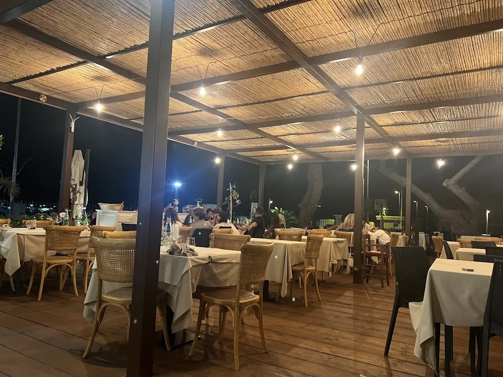 Osteria Pizzeria Il Talismano_La Caletta_slider_image_3