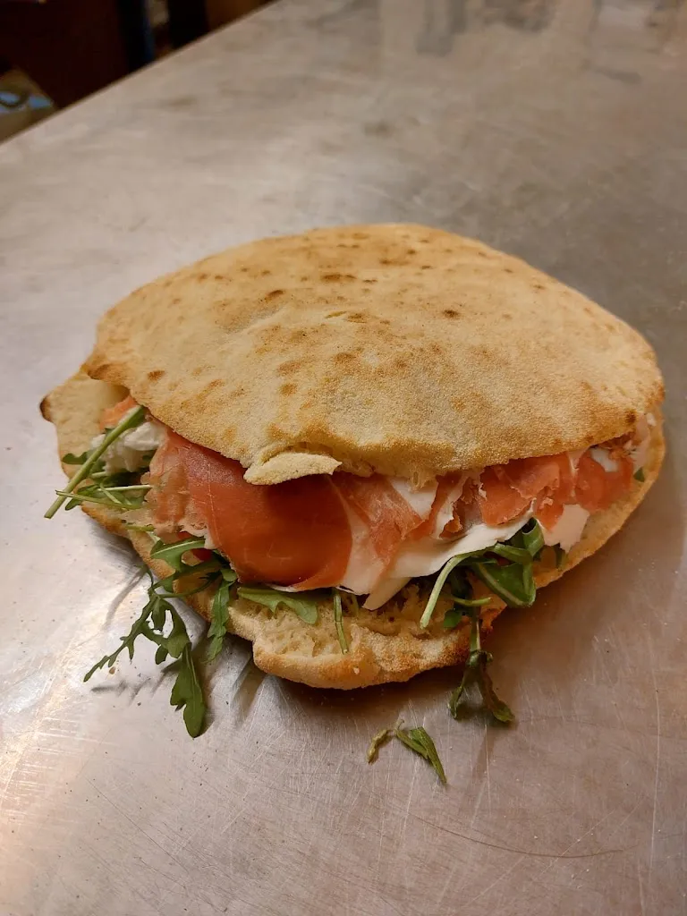 Pizzettando e Paninando_Loiri Porto San Paolo_slider_image_2