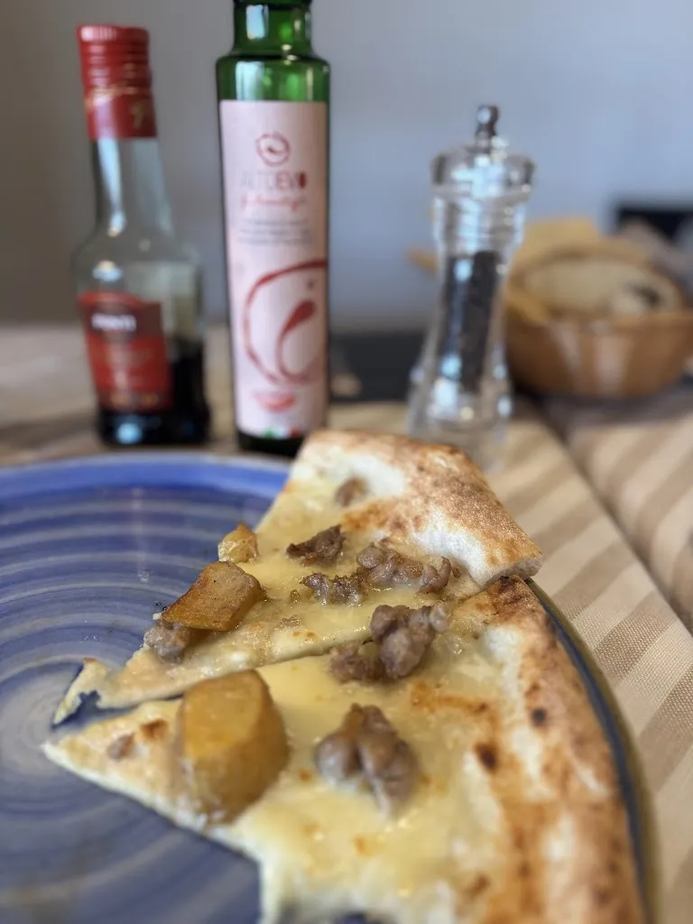 Babak Haghiri_Il Farè Restaurant - Pizzeria Napoletana_Loiri Porto San Paolo_review