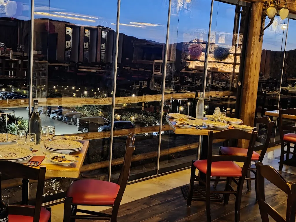 Tenuta dell' Osteria Maria_Loiri Porto San Paolo_slider_image_1