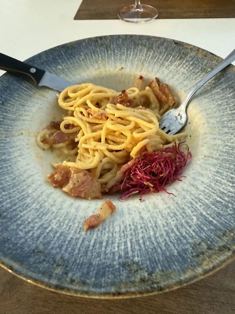 Iain Downer_RESTAURANT & CHURRASCARIA Da Mister Frank_Loiri Porto San Paolo_review