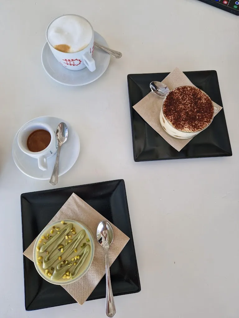 Andrei Ungureanu_Pane & Caffè_Loiri Porto San Paolo_review