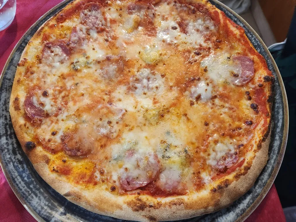 Courtney Bauer _Ristorante Pizzeria Capriccio_Luras_review