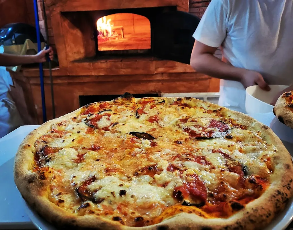 Menu_Pizzeria Limbara_Luras_image_9