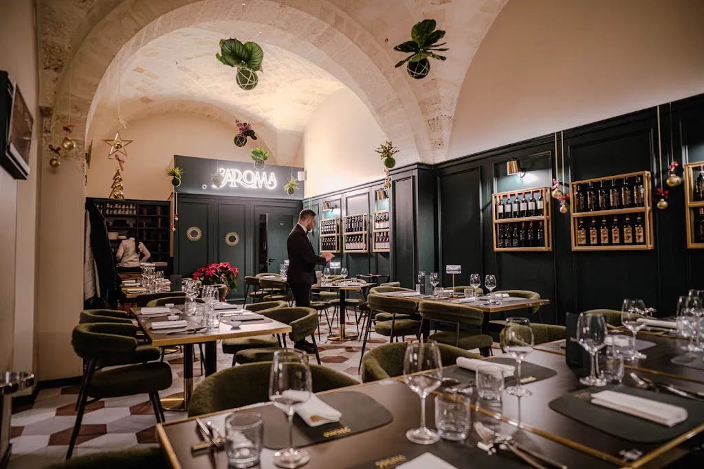 'aroma restaurant in Francavilla Fontana
