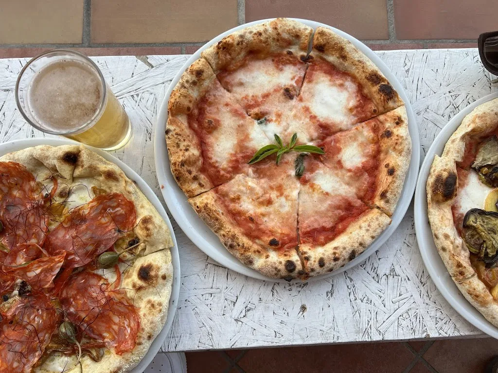 Officina della pizza_Maracalagonis_slider_image_3