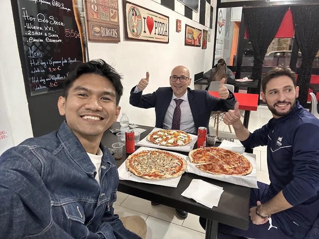 Wahyu Iqbal Tariyanto_New SorrentHouse Pizzeria Paninoteca Kebab_Maracalagonis_review