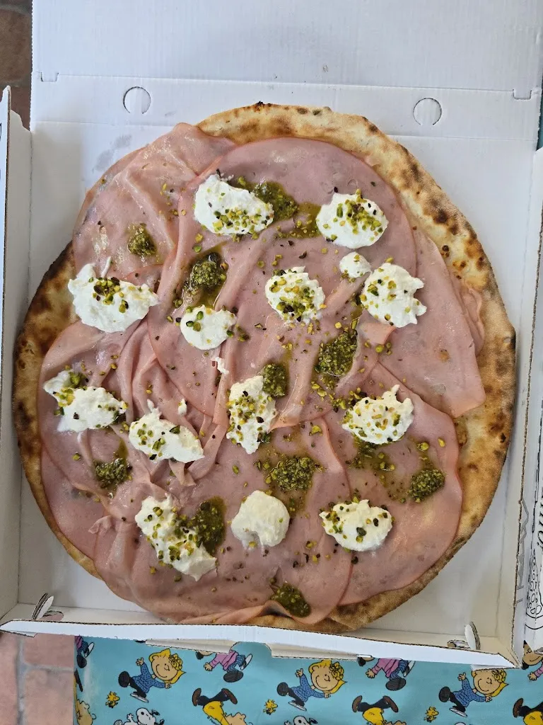 Daniel Ilgner_New SorrentHouse Pizzeria Paninoteca Kebab_Maracalagonis_review