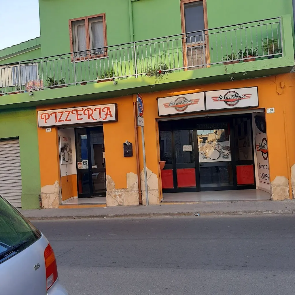 New SorrentHouse Pizzeria Paninoteca Kebab_Maracalagonis_slider_image_1