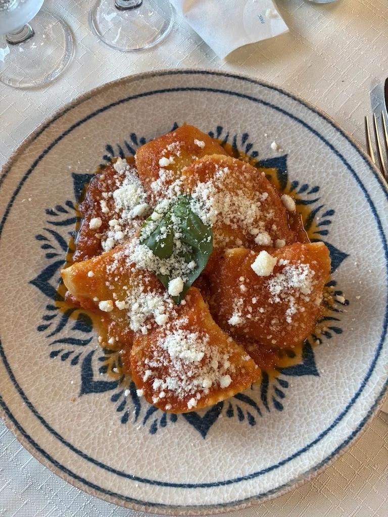 Mariano Saldaña_Ristorante Pizzeria Genn'e Mari - da Palmira Torre Delle Stelle_Maracalagonis_review