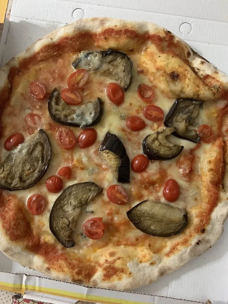 Pizzeria Il Girasole_Maracalagonis_slider_image_1