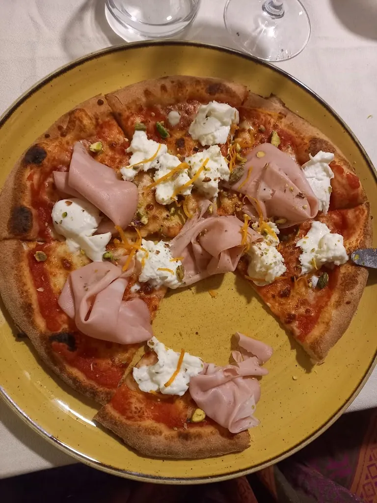 giacomo maggiani_La Bottega degli Artisti_Marrubiu_review