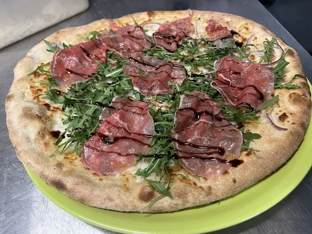 Valerio's Pizzeria_Mogoro_slider_image_2