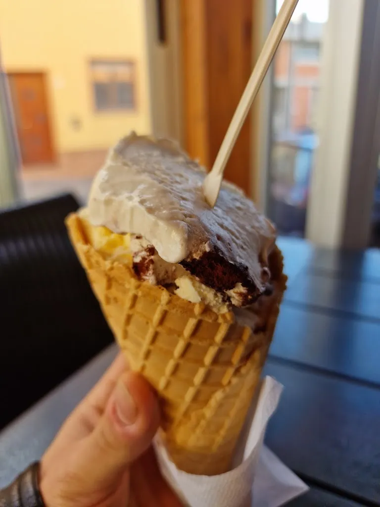 Francesco Pastore_Il Gelato Mogorese - Caffetteria, Gelateria, Creperia, Stuzzicheria Arcobaleno_Mogoro_review