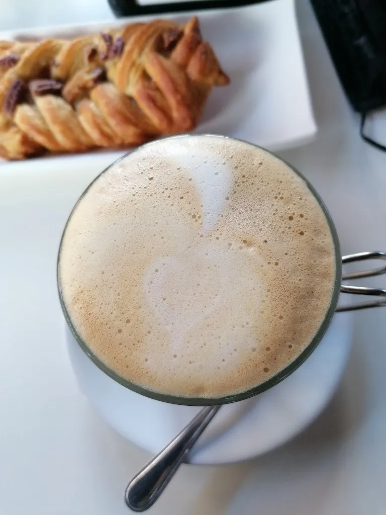 Michela Secchi_Il Gelato Mogorese - Caffetteria, Gelateria, Creperia, Stuzzicheria Arcobaleno_Mogoro_review