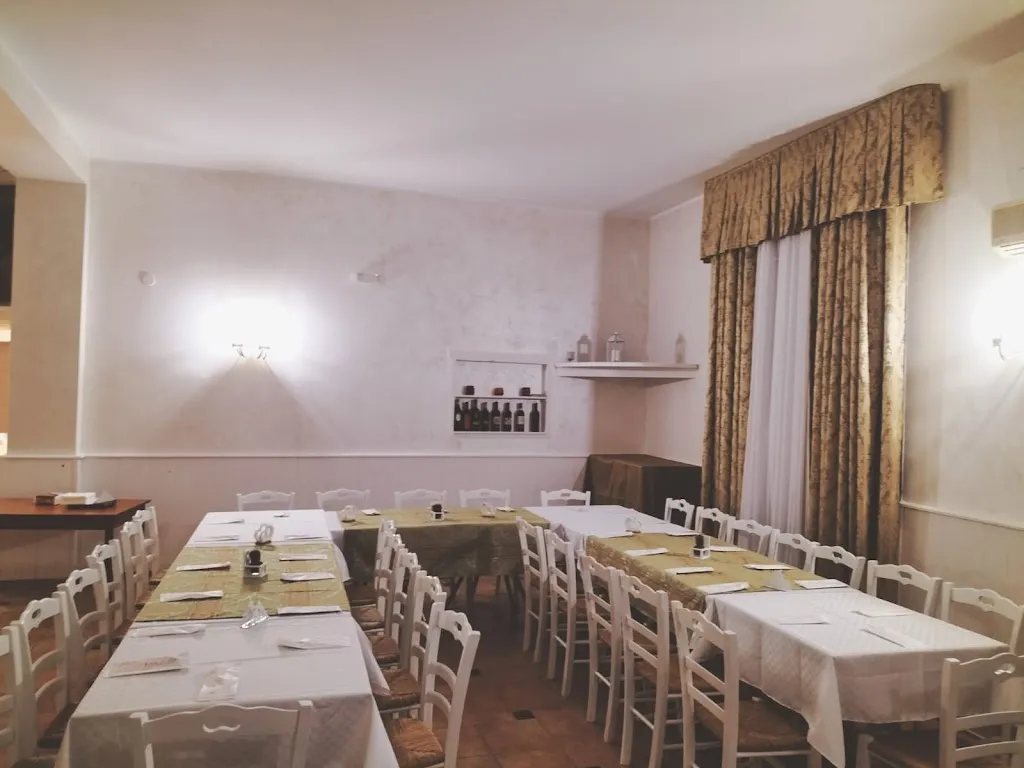 Trattoria Pizzeria La Strettula_Francavilla Fontana_slider_image_1