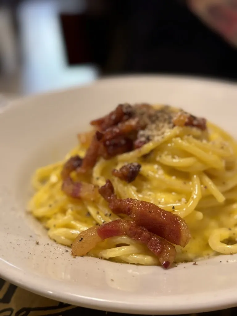 Amanda_Taverna Romana_Monti_review