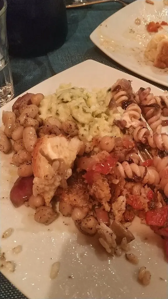 Antonello S. Dato_Fafiuché_Monti_review