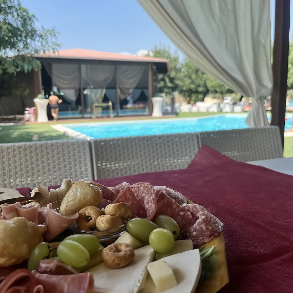 MANTRA • Lounge Restaurant Bar & Pool_Muravera_slider_image_3