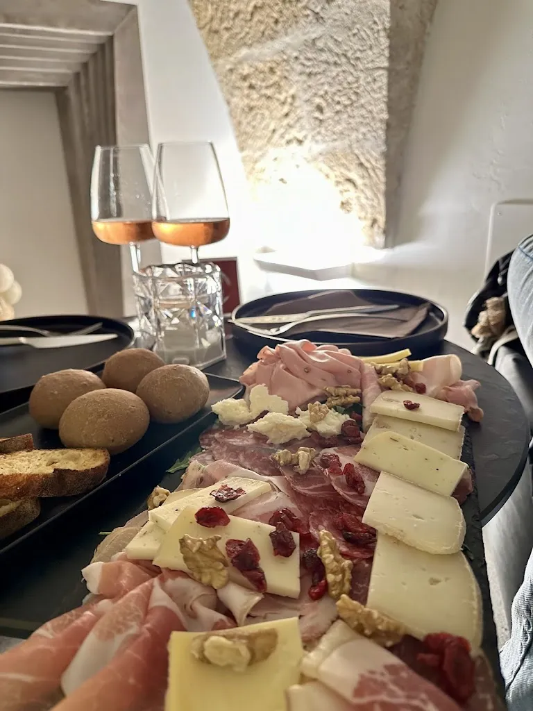 Enotria Vineria_Francavilla Fontana_slider_image_3