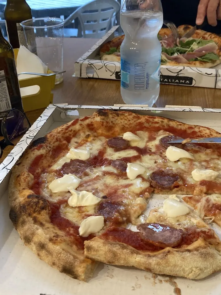 Bobby Vance_Zio Ciro_Muravera_review