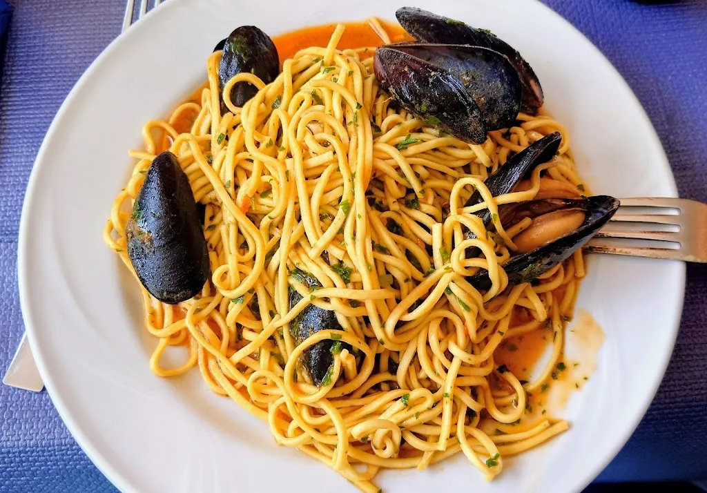 Sebastian Adam Carter_Chaplin Spaghetteria Ristorante_Muravera_review