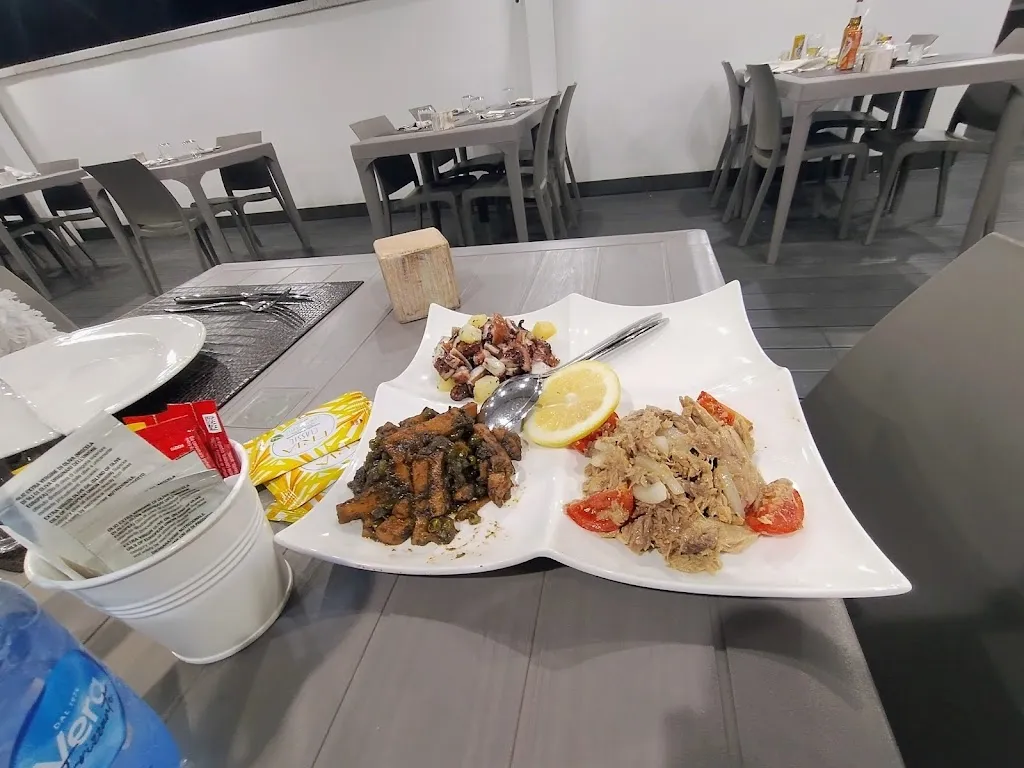 Ristorante Pizzeria Leonardo_Narcao_slider_image_2