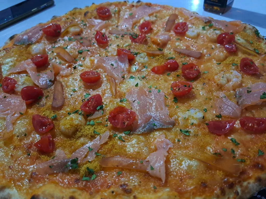 Monkey Bar Pizzeria_Narcao_slider_image_2