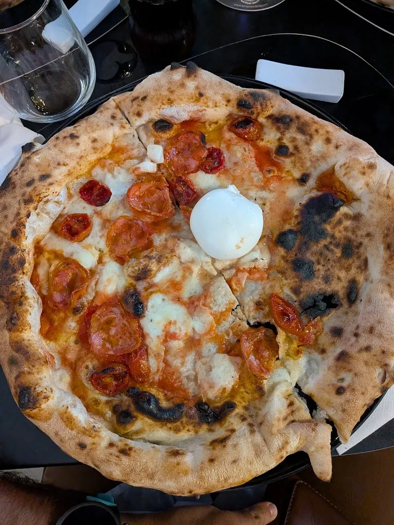 Alberto Gioia_MARIO STERNATIVO CONTEMPORARY FOOD EXPERIENCE_Francavilla Fontana_review