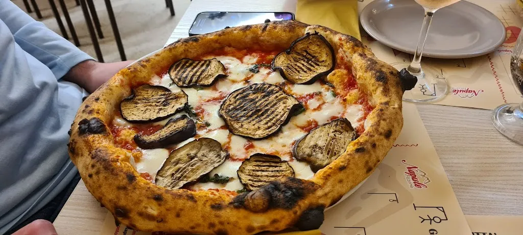 Magali Sepulchre_Pizzeria Napule_Francavilla Fontana_review