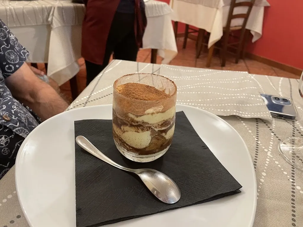 Janet Turnham_Il Boscaiolo_Nurachi_review